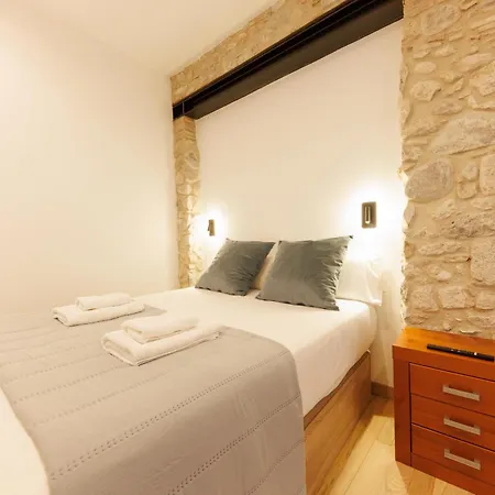 Bravissimo Pont Sant Agusti, Monthly * Gerona