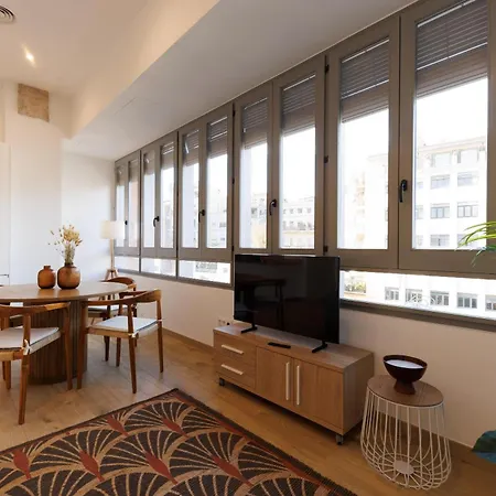 Bravissimo Pont Sant Agusti, Monthly *