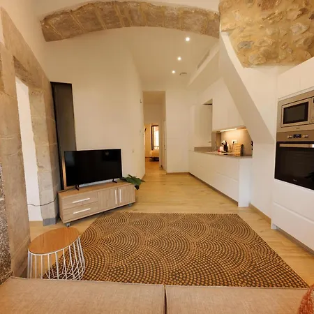 Appartement Bravissimo Pont Sant Agusti, Monthly