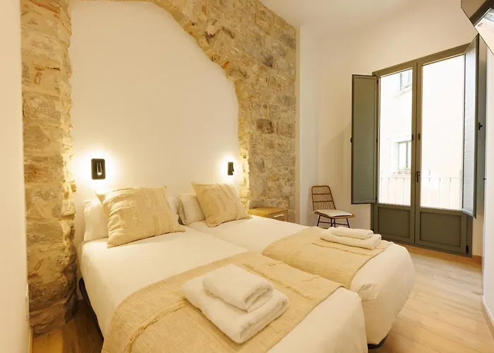 Апартаменты Bravissimo Pont Sant Agusti, Monthly