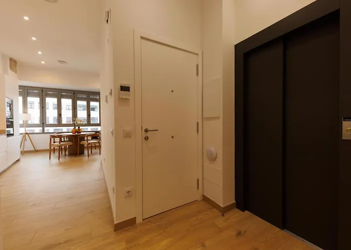 Bravissimo Pont Sant Agusti, Monthly *