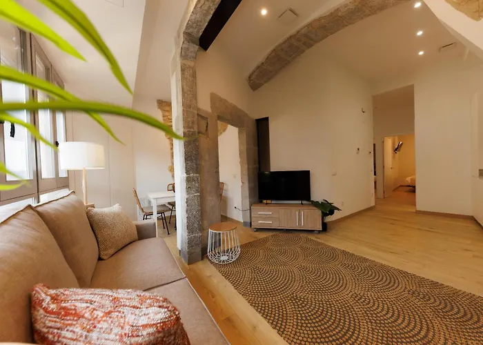 Bravissimo Pont Sant Agusti, Monthly Girona